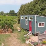 Floating Staircase in this THOW on an 1810 Peach Farm 003