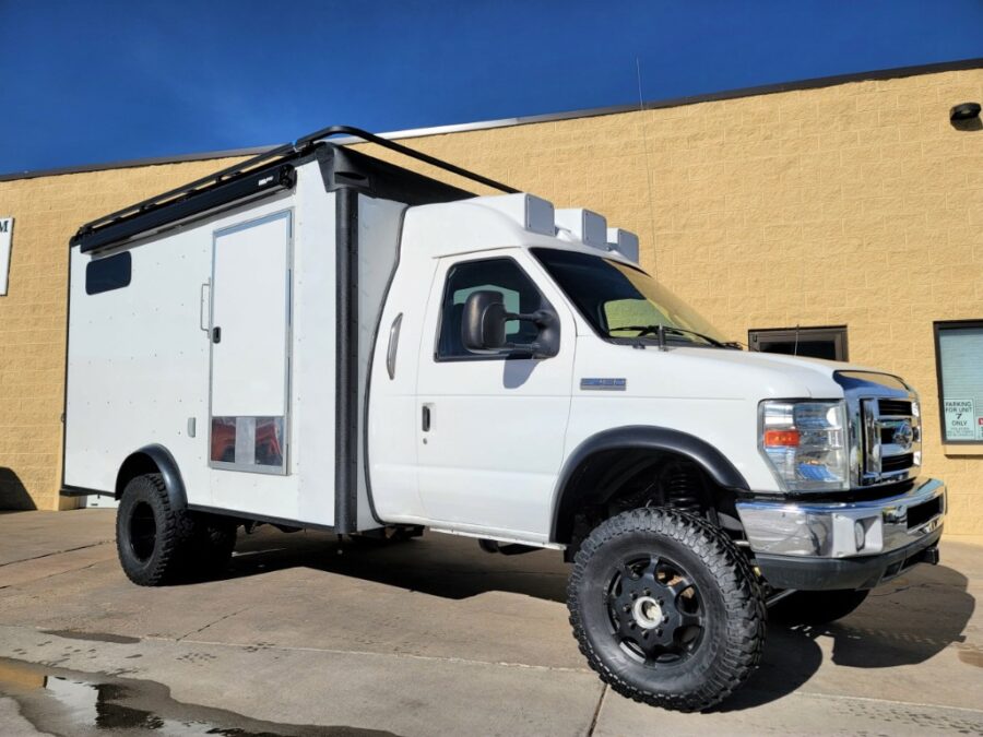 Ford E450 4×4 Box Conversion by Timberline Vans 001