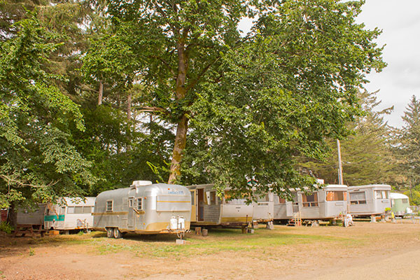 Vintage travel trailers at the Sou'Wester Lodge.