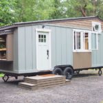 Handcrafted Movement Tiny House 001