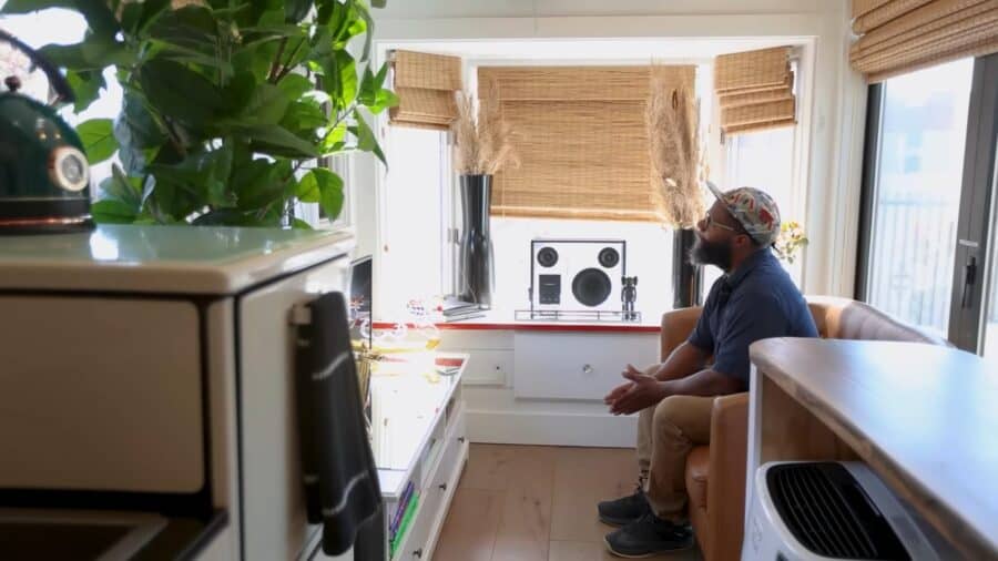He Makes $6K:mo Off of His Three Tiny Homes 2