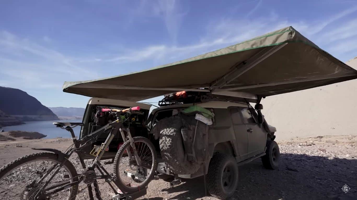 Tiny House in Toyota FJ Cruiser