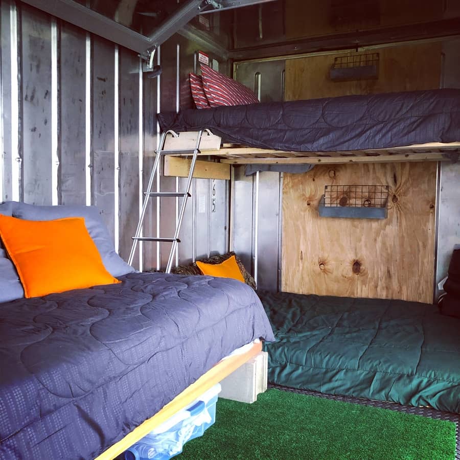 Her Off-Grid Container Condo in Maine 7