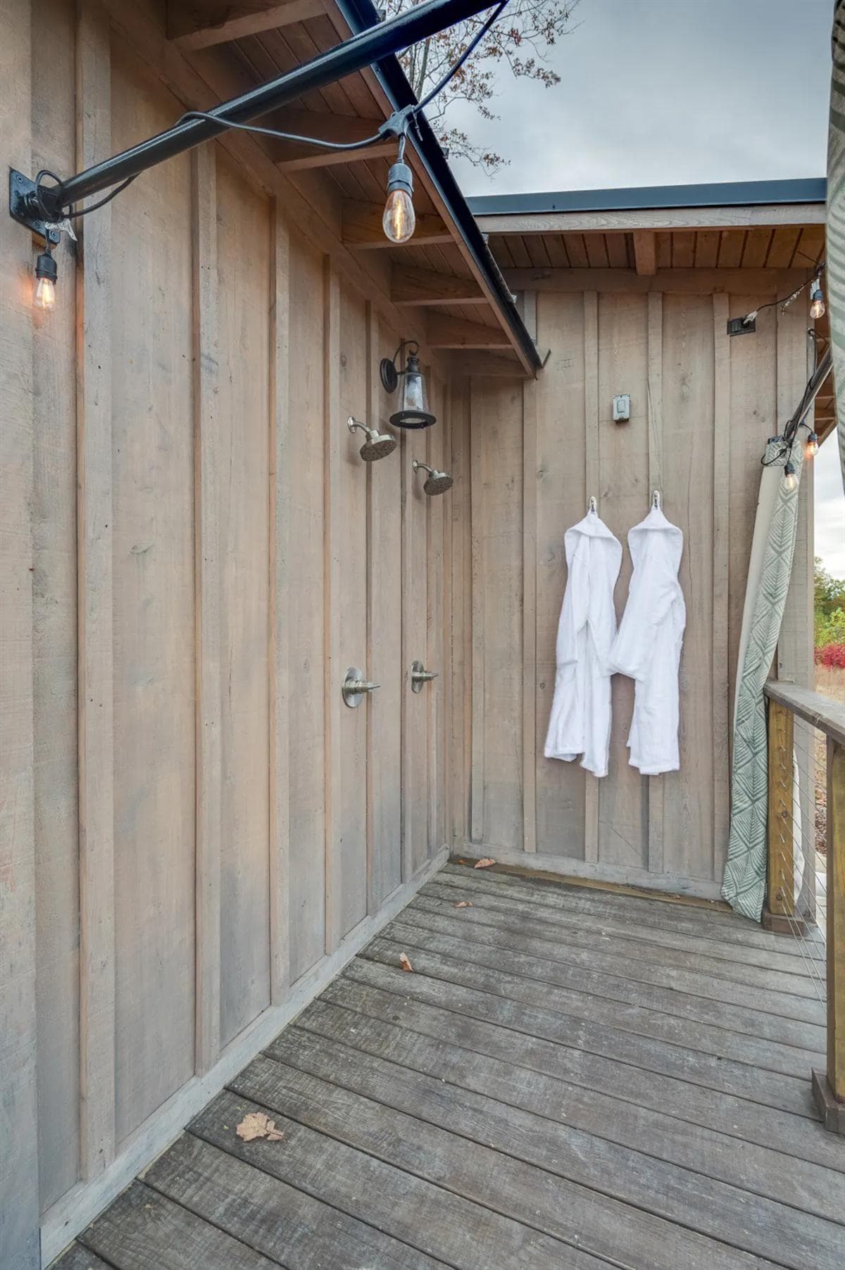 Mountaintop Cabin with Breathtaking Views of the Walls of Jericho