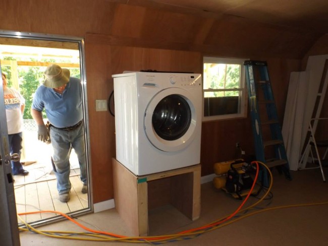 Homeless 83-year-old Widow Gets Barn Tiny Home