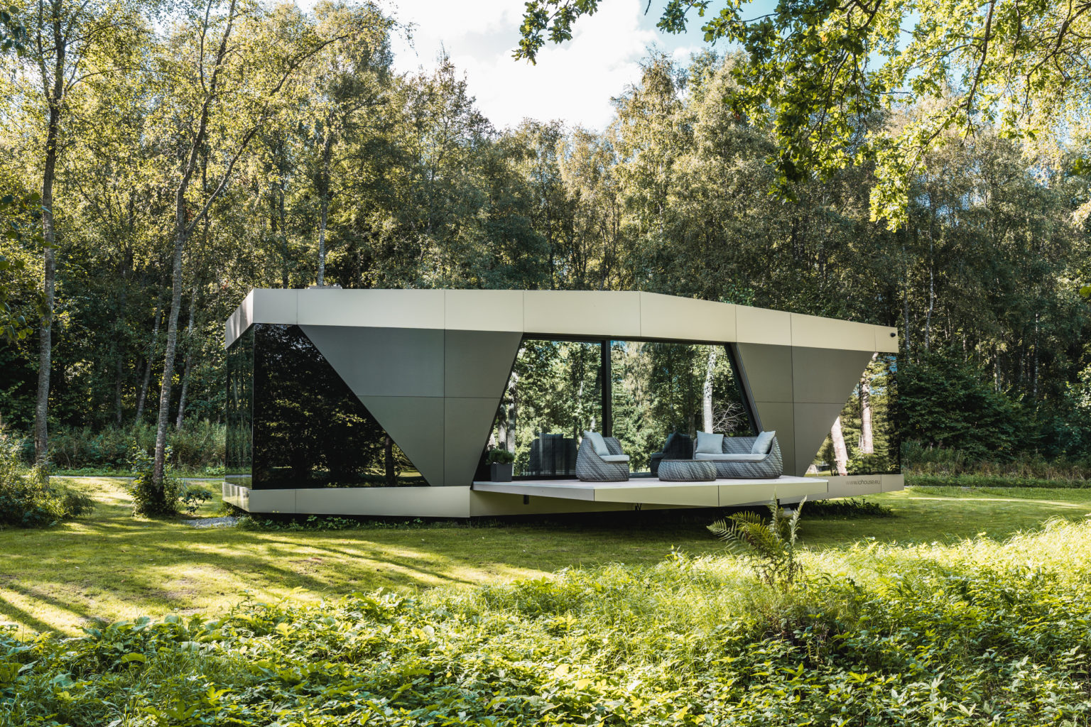 Curated visual reference: Picture Idea: Iohouse Self Contained Off Grid Prefabricated Tiny House Wonder