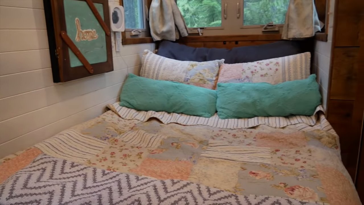 Jennas Downstairs Bed Configuration in her Tiny House via Tiny House Giant Journey YouTube 003