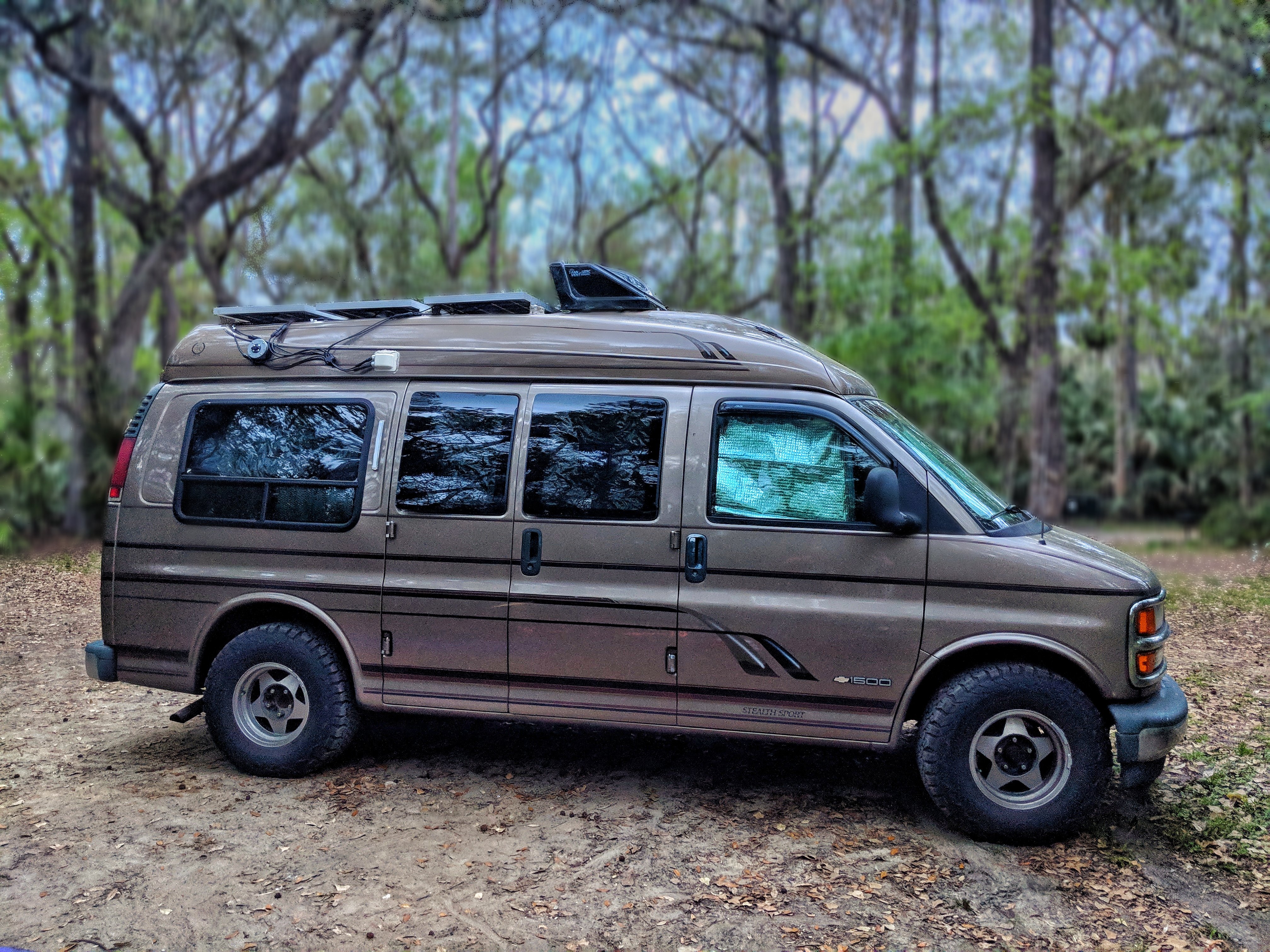 John and Jayme of Gnomad Couple Living in their Van and Traveling the World 001