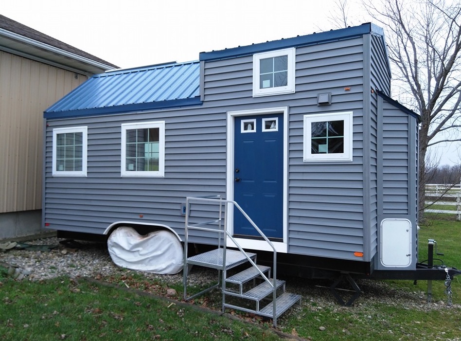 Judys Dragonfly Tiny House 001