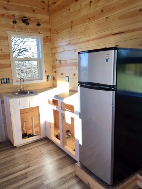 knotty-pine-midwest-tiny-home-3
