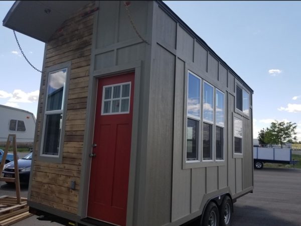Lincoln Peak Tiny House by Tiny Mountain Houses 001