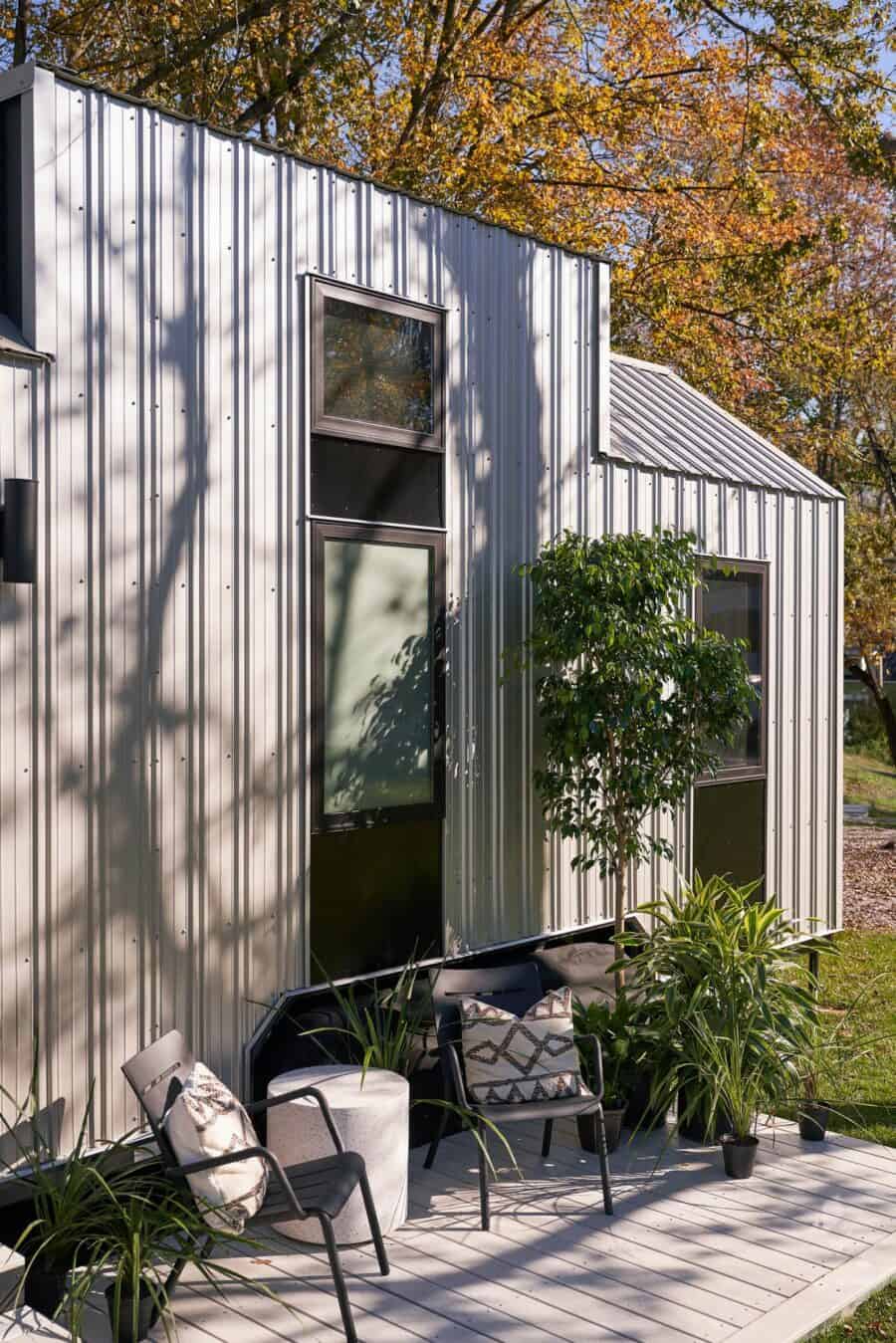 Liv-Connected Tiny House 0012