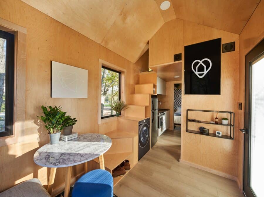 Liv-Connected Tiny House 002