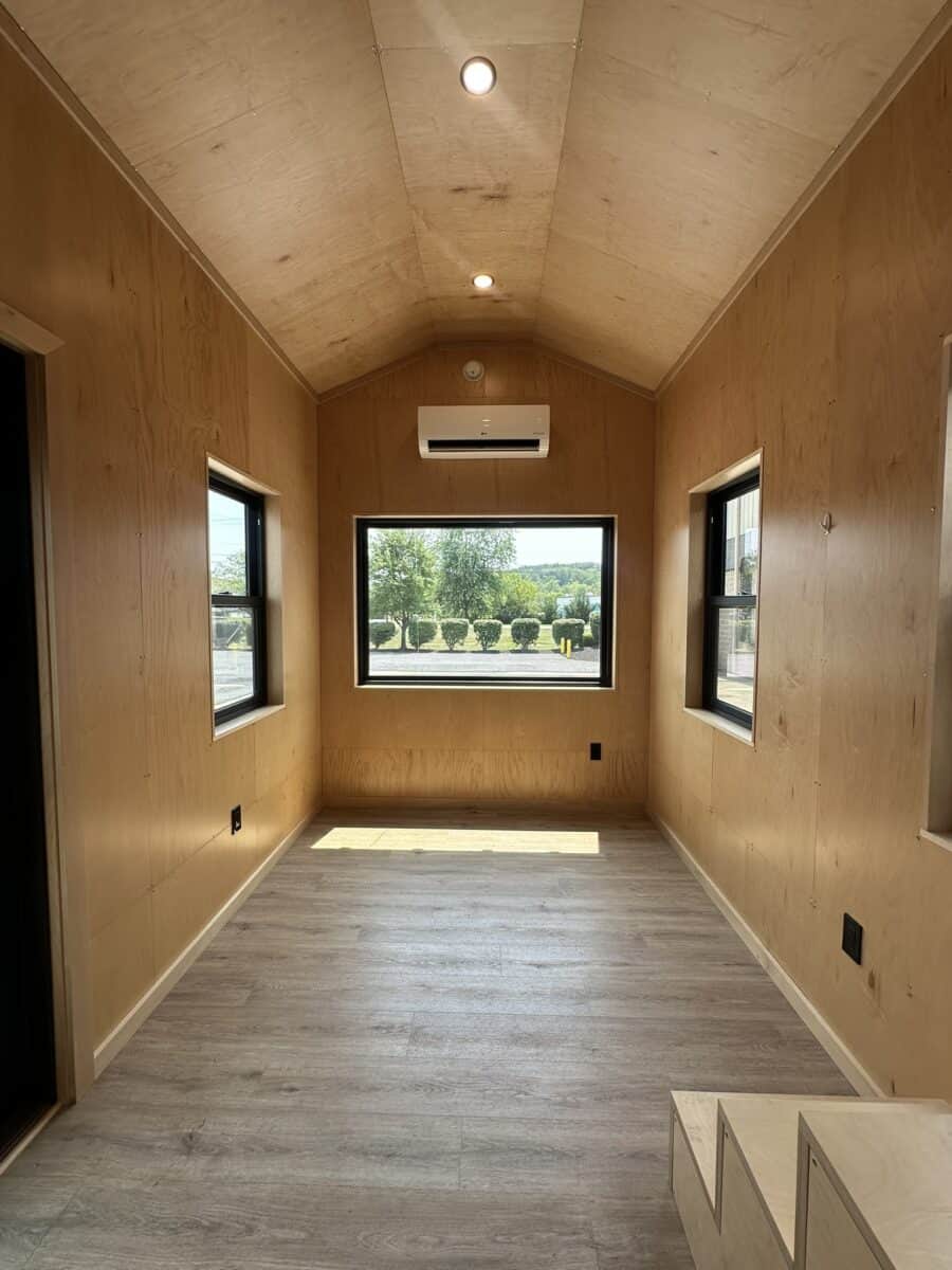 Liv-Connected Tiny House 004