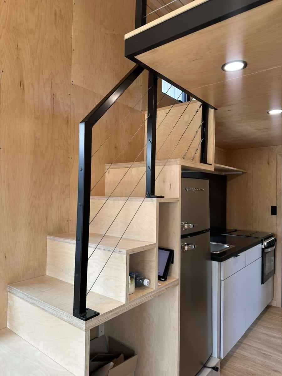 Liv-Connected Tiny House 008