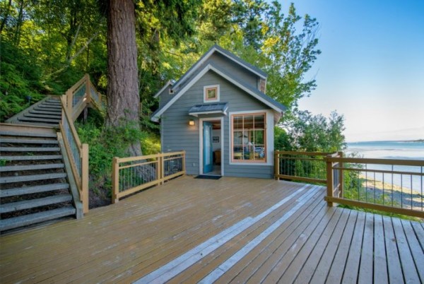 458 Sq. Ft. Oceanfront Cottage For Sale