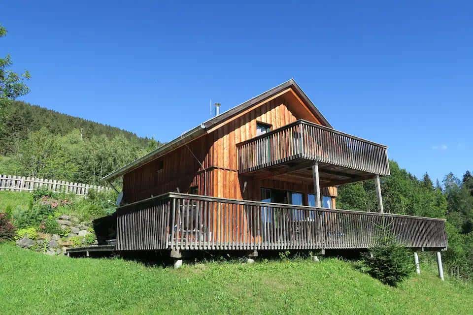 Chalet Cabin in Austria for Tiny Living