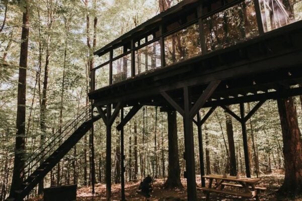 Magic Tingwick Treehouse on 15-Acre Maple Forest
