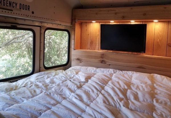 Man Buys School Bus and Turns it into Amazing Tiny Home