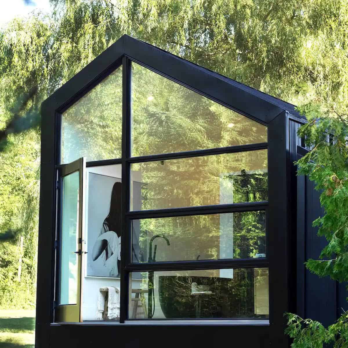 Tiny House Glass Studio