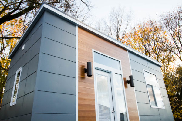mid-century-modern-liberation-tiny-house-21
