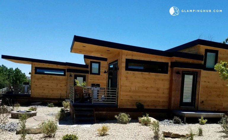 Modern Tiny House with Breathtaking Desert Views