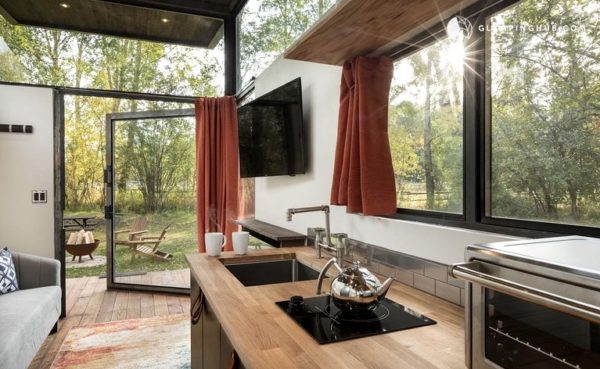 Modern Tiny House Vacation Rental in Jackson Hole 0010