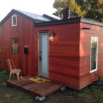 Modern Tiny House Vacation in Oakland 001