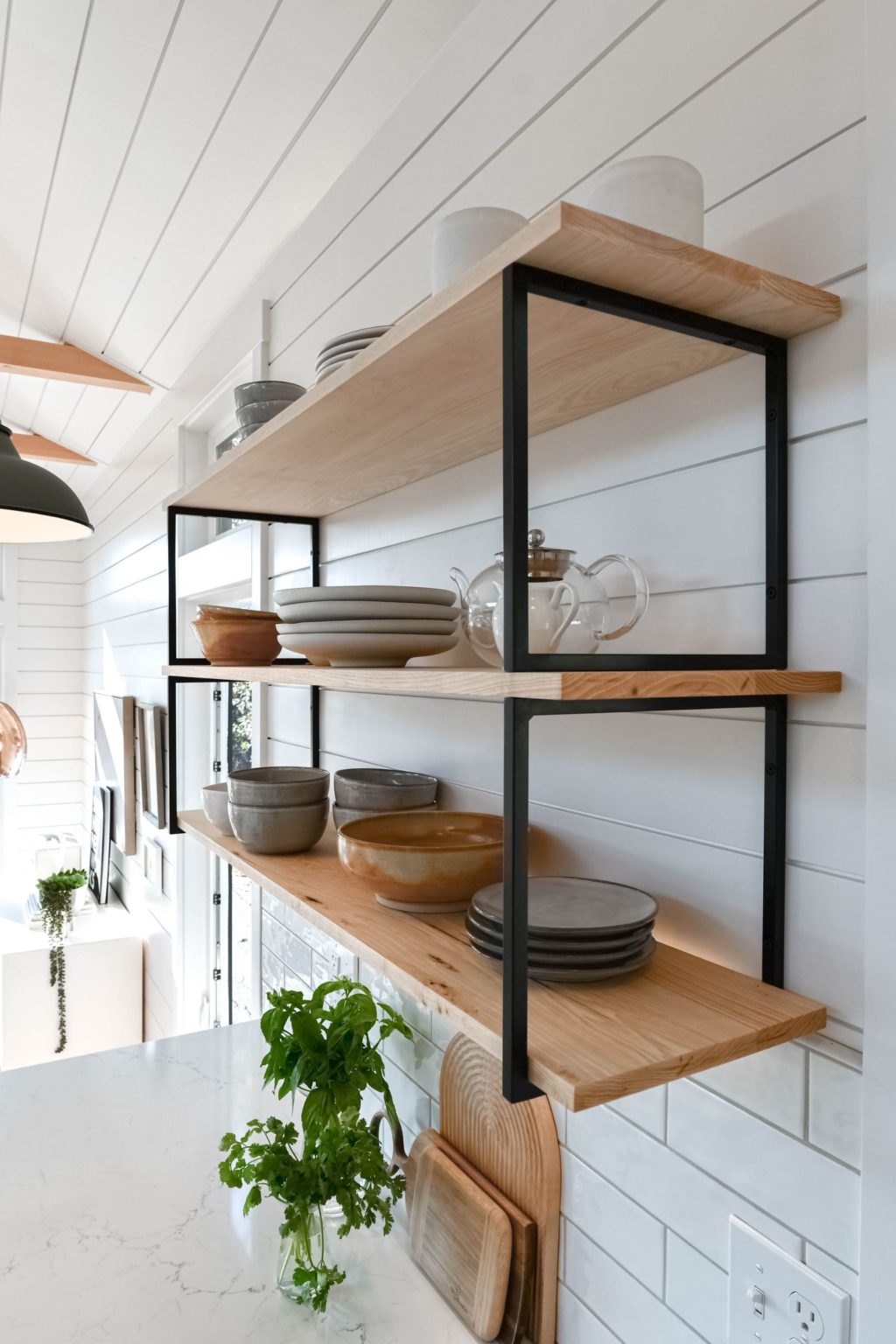 Modern and Minimal Lofted Cascade Max