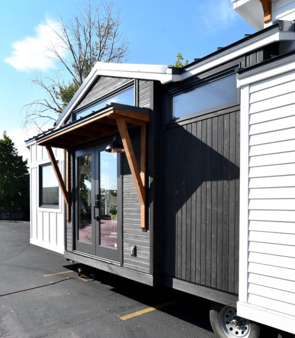 Modern and Minimal Lofted Cascade Max