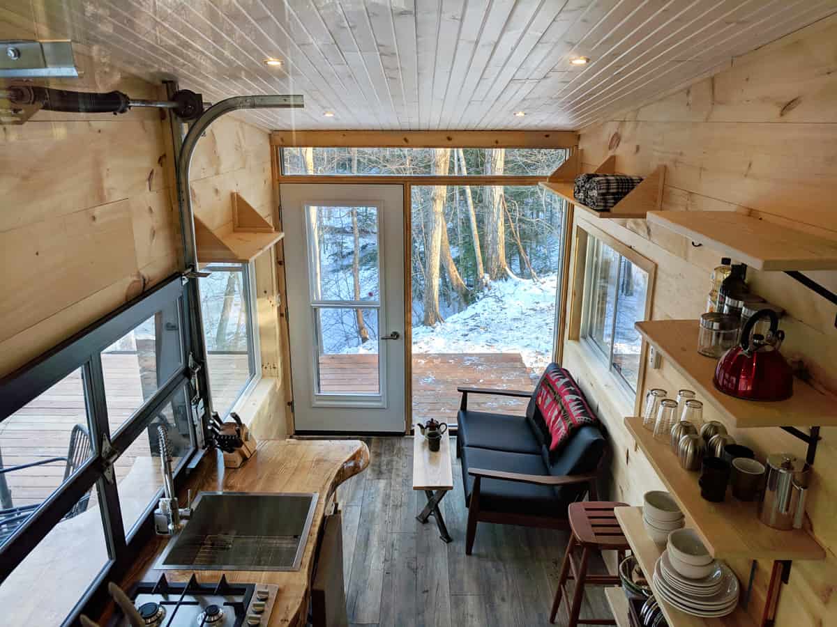 Photo inspiration: Visual Reference: Modern Minimalist Tiny Cabin Vacation The Dashi Cabin From Cabinscape