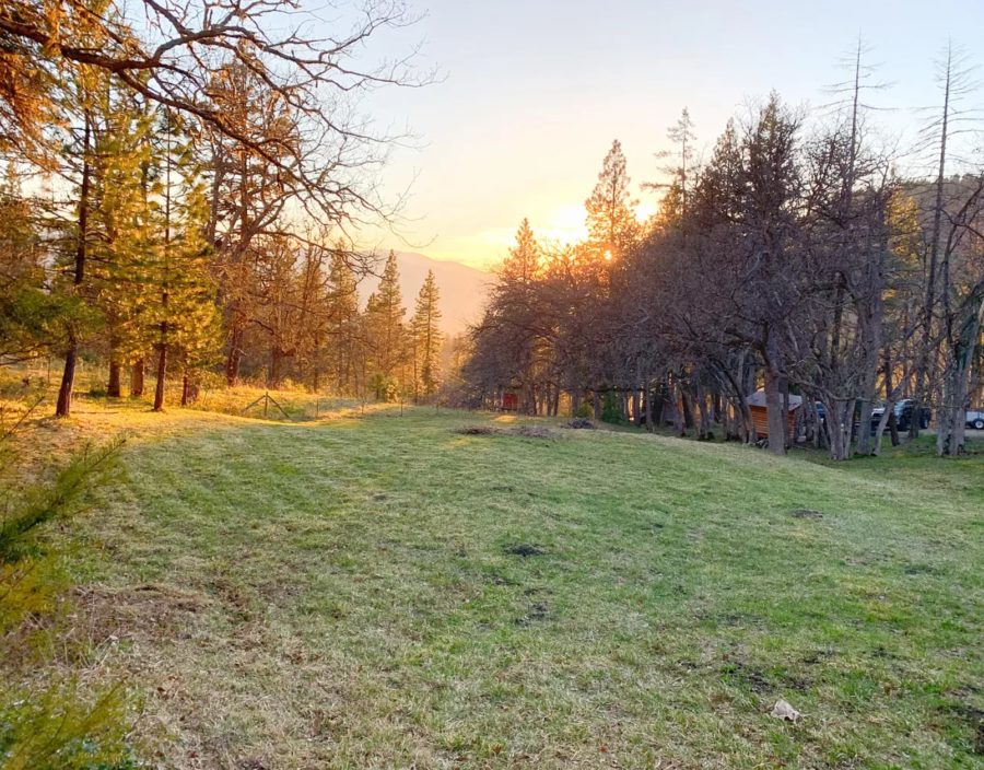 Multiple Tiny Houses on 5 Acres in Ashland OR via Zillow 0014