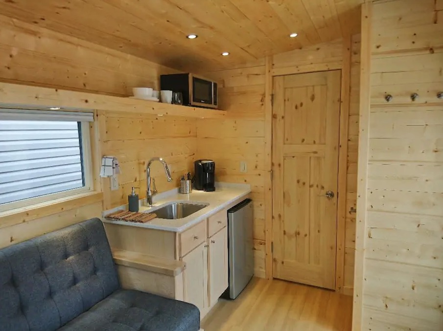New York Boho ESCAPE Tiny House Vacation in Queens