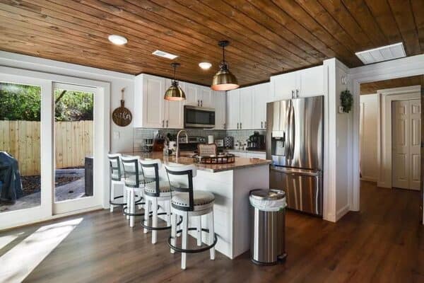 Newly Remodeled 2 Bedroom Cottage in Georgia