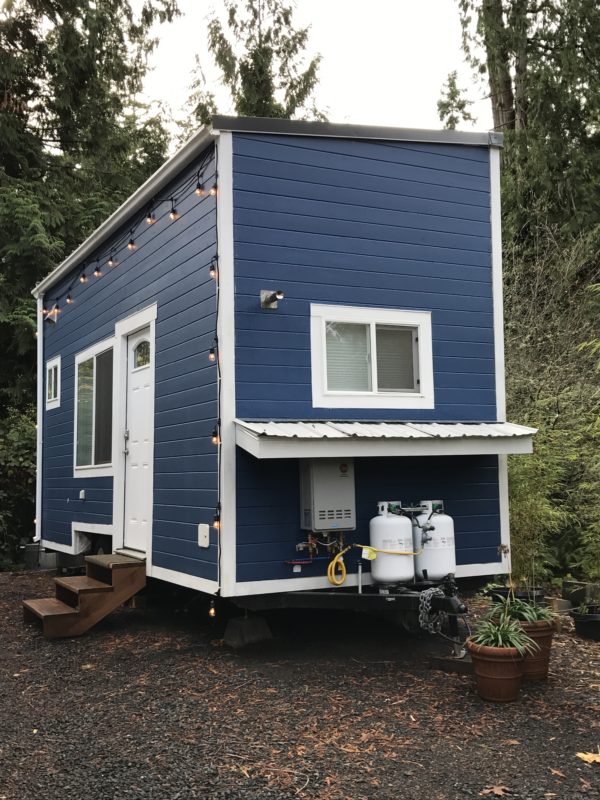 They're Debt-free thanks to their Tiny House