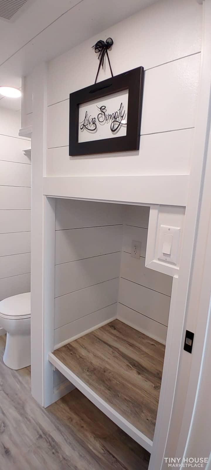Noah Certified Sophisticated Snug First Floor Bedroom 18