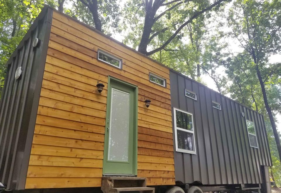 Non toxic eco friendly tiny house 8