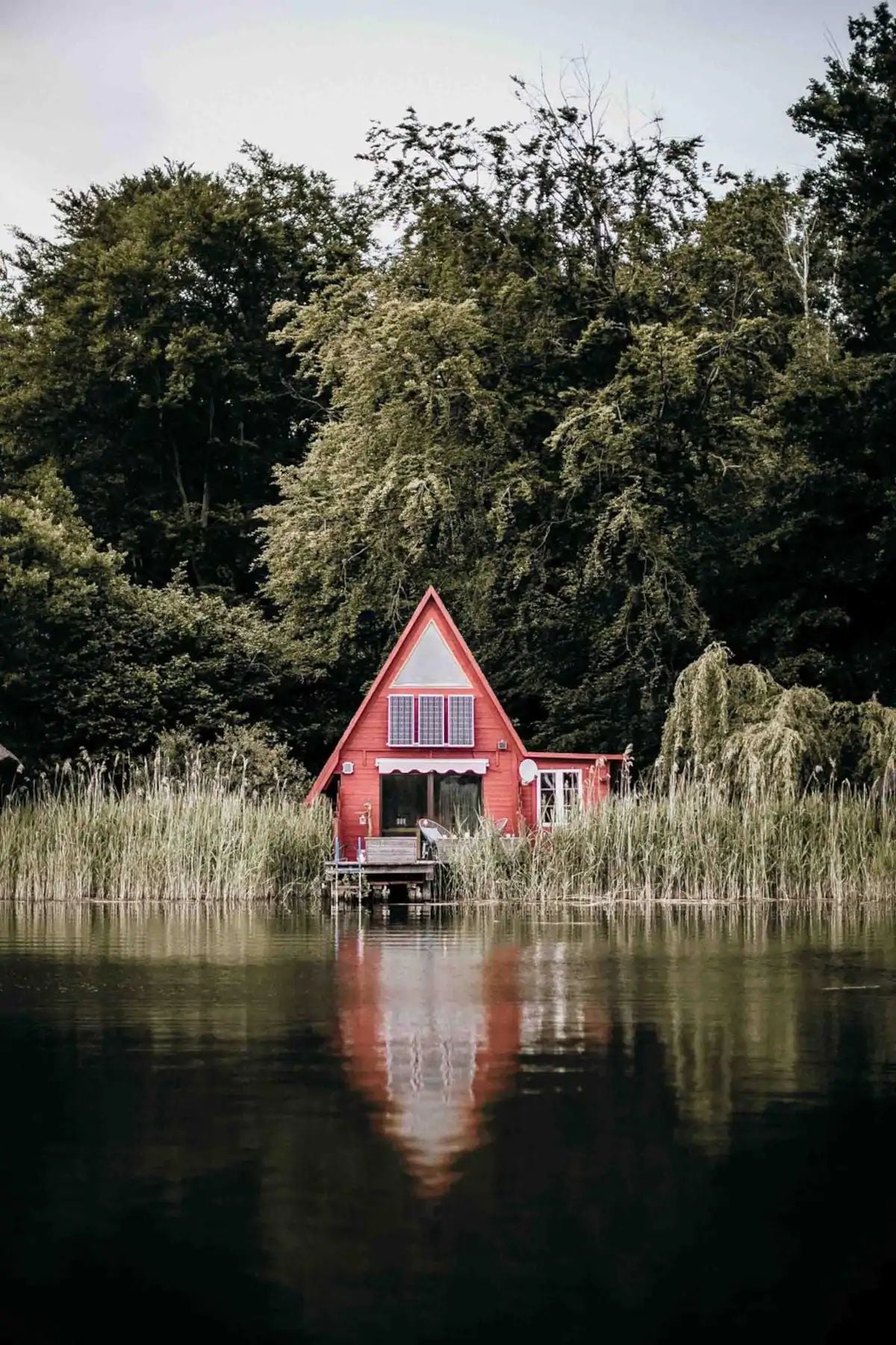 Off-Grid Switzerland Boat House 4