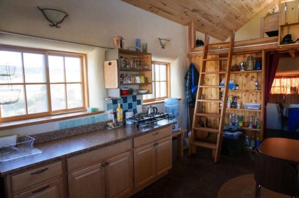 Off-Grid Tiny Cabin in Colorado 004