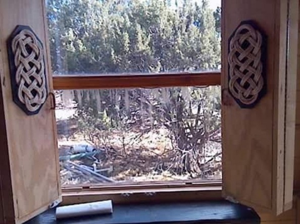Off-Grid Tiny Cabin in New Mexico 004