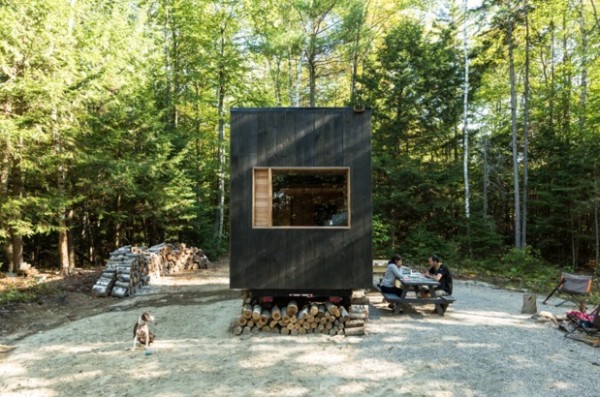  Tiny House on Wheels Vacation in Boston by Millenial Housing Lab and Getaway House 005