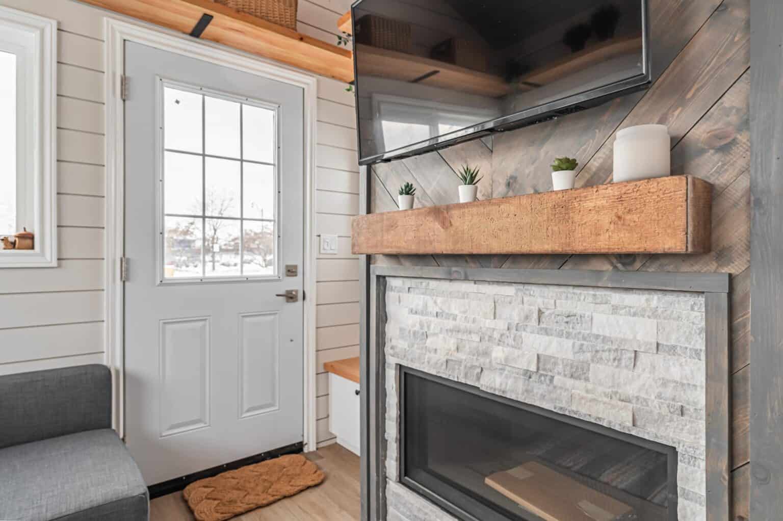 10.5-ft. Wide Paddock Paradise Tiny House