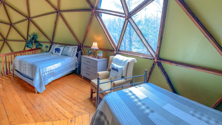 Private Geodesic Dome On 40 Acres With Hot Tub & Pond 11