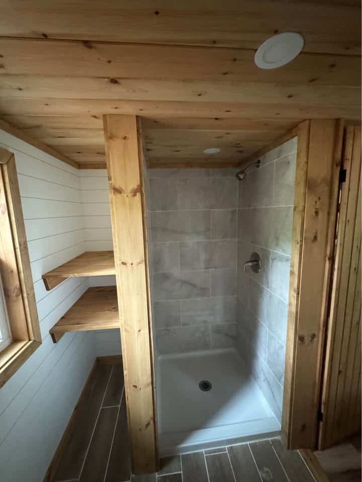 Rasa 40K Tiny House 20×8 006