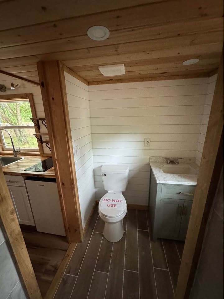 Rasa 40K Tiny House 20×8 007