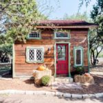 Robin Hoods Hideout Magical Tiny Cottage in Texas 0017