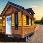 Rolling-Bear-Honeycomb-Farmhand-Exterior