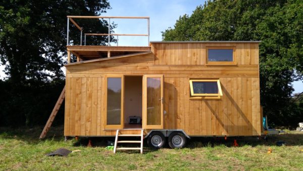 Rooftop Deck Tiny House by Ty Rodou 001