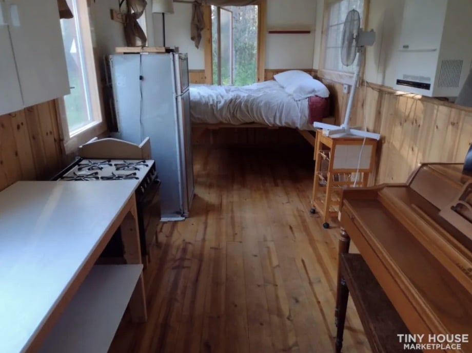 Rustic Tiny House for 9500 out of Saginaw Minnesota via Jesse C Tiny House Marketplace 002