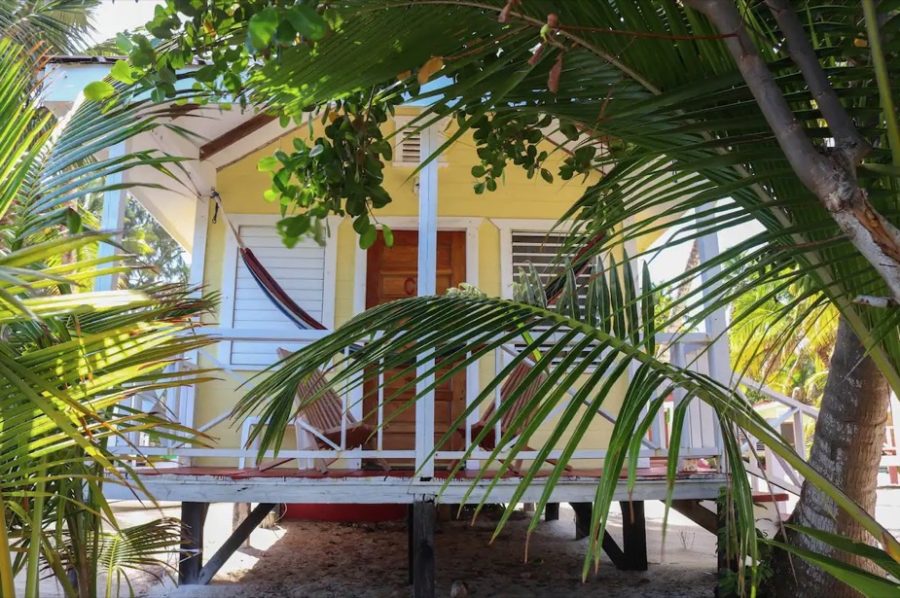 Seaside Tiny Cottage in Belize via Louis-Airbnb 001